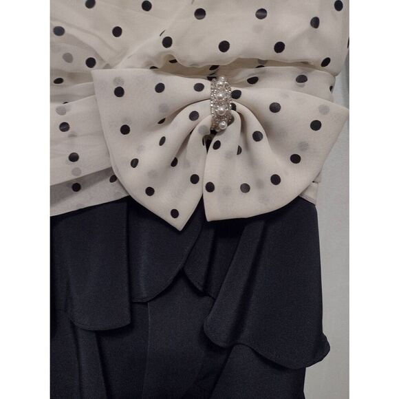 Vintage Ursula of Switzerland Size 14 Black and White Polka Dot Flounce Dress - Picture 2 of 5
